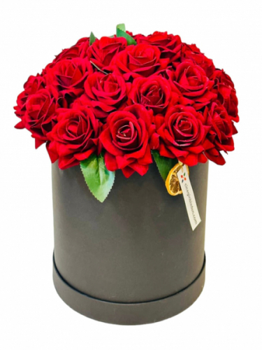 Kutuda Kırmızı Güller