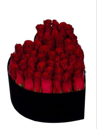 Kalpli Kutuda 50 Gül